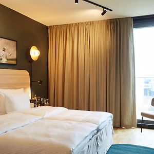Standard Zimmer mit Kingsize-Bett